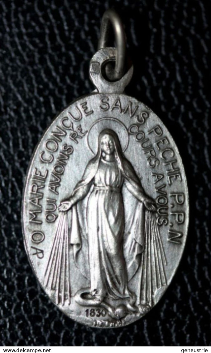 Pendentif Médaille Religieuse Début XXe "Saint Edmé, Pontigny (Yonne) / Médaille Miraculeuse" Religious Medal - Religion &  Esoterik