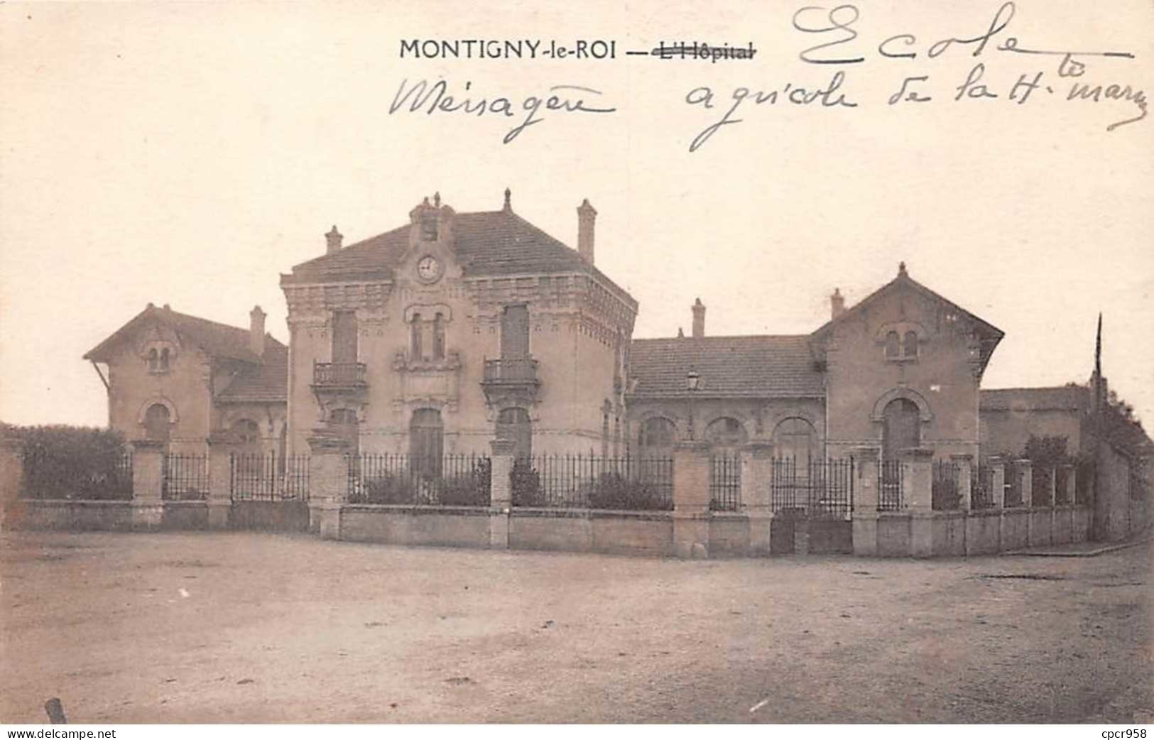 52.n°59118.montigny Le Roi.école - Montigny Le Roi