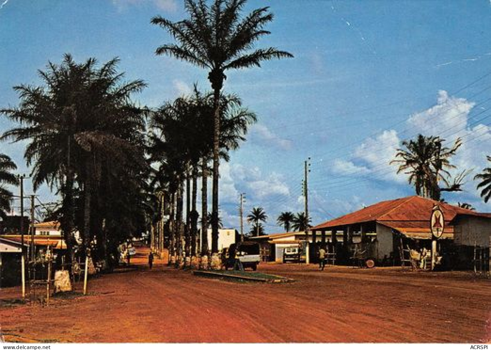 GABON OYEM Vue Du Centre Ville 28(scan Recto-verso)MA353 - Gabon