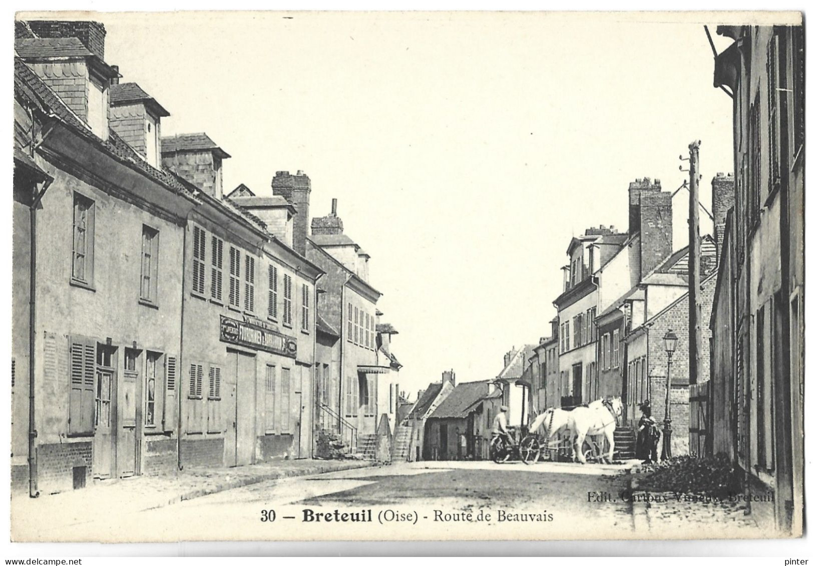 BRETEUIL - Route De Beauvais - Breteuil
