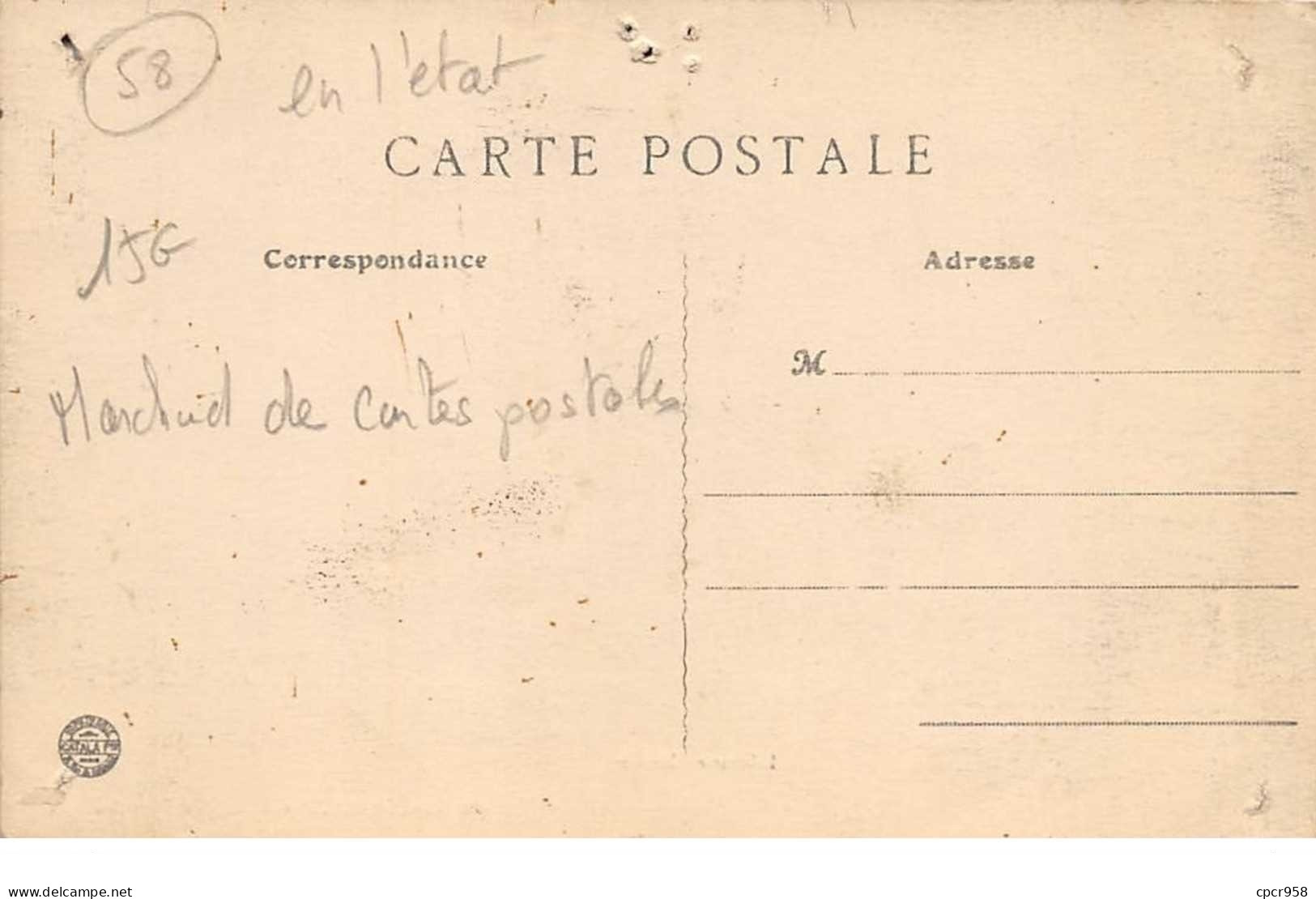 58. N° 103710 .saint Pierre Le Moutier .marchand De Cartes Postales .place Du Marche .en L  Etat . - Saint Pierre Le Moutier