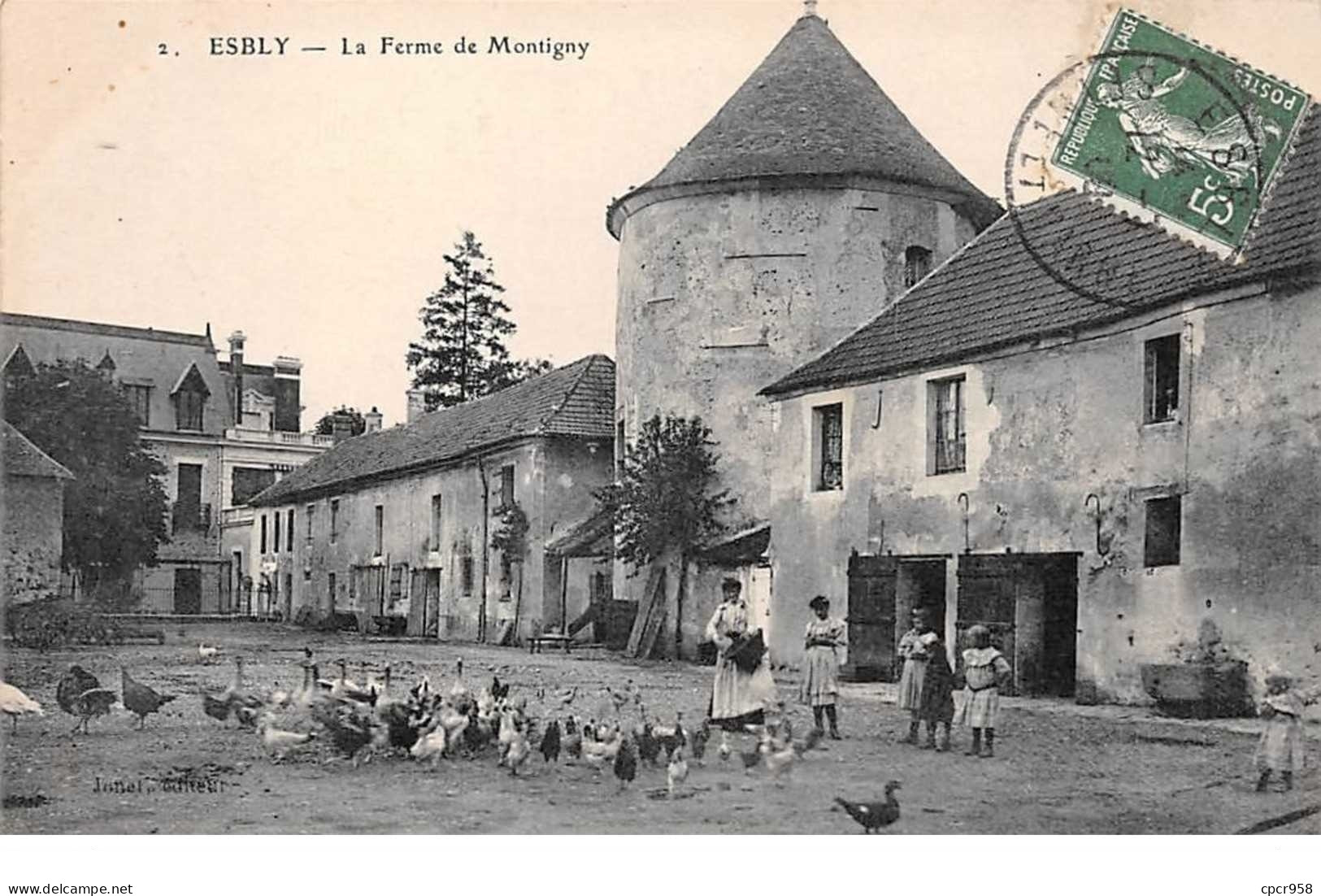 77. N° 104745 .esbly .la Ferme De Montigny . - Esbly