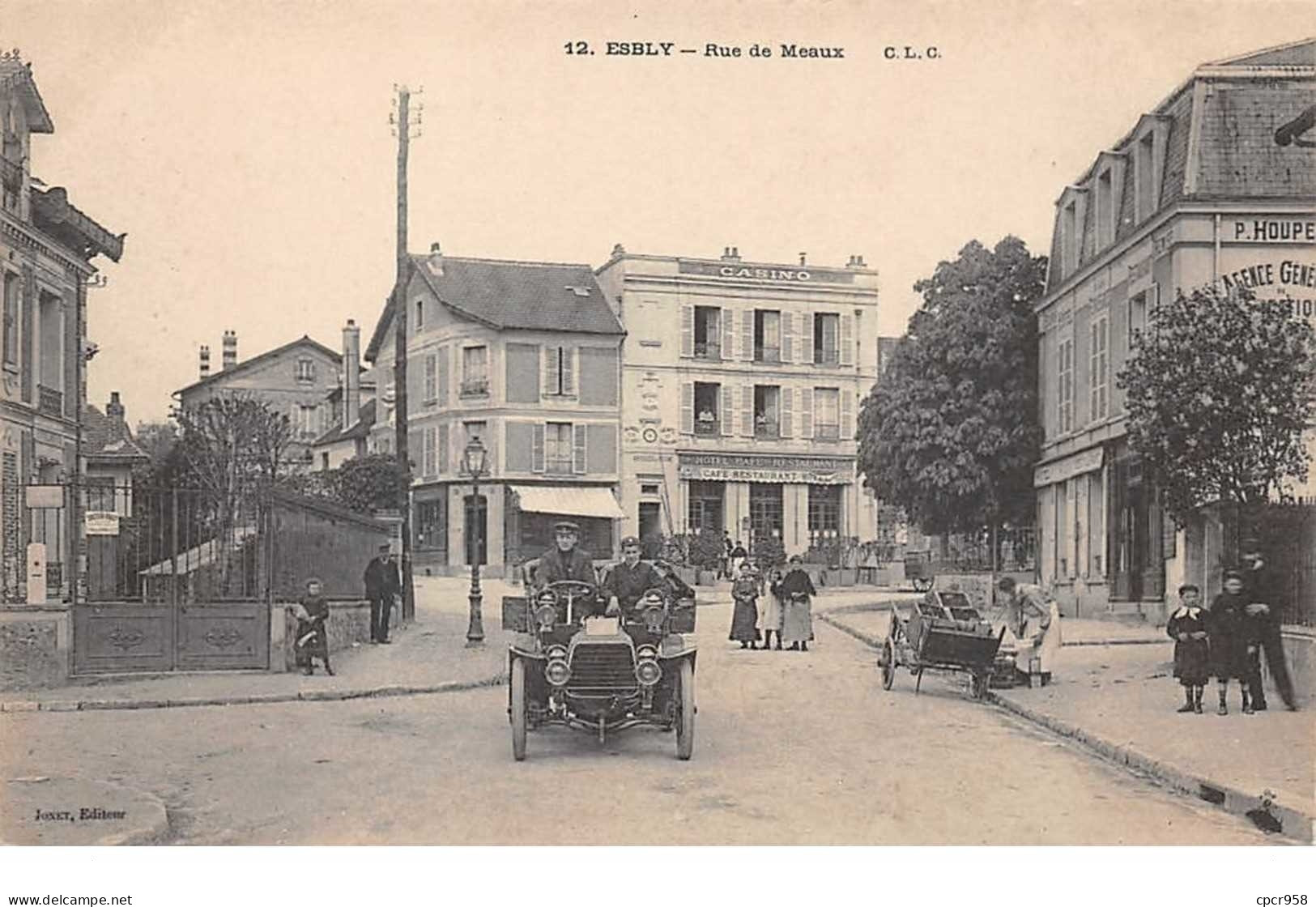 77. N° 104741 .esbly .voiture  .rue De Meaux . - Esbly