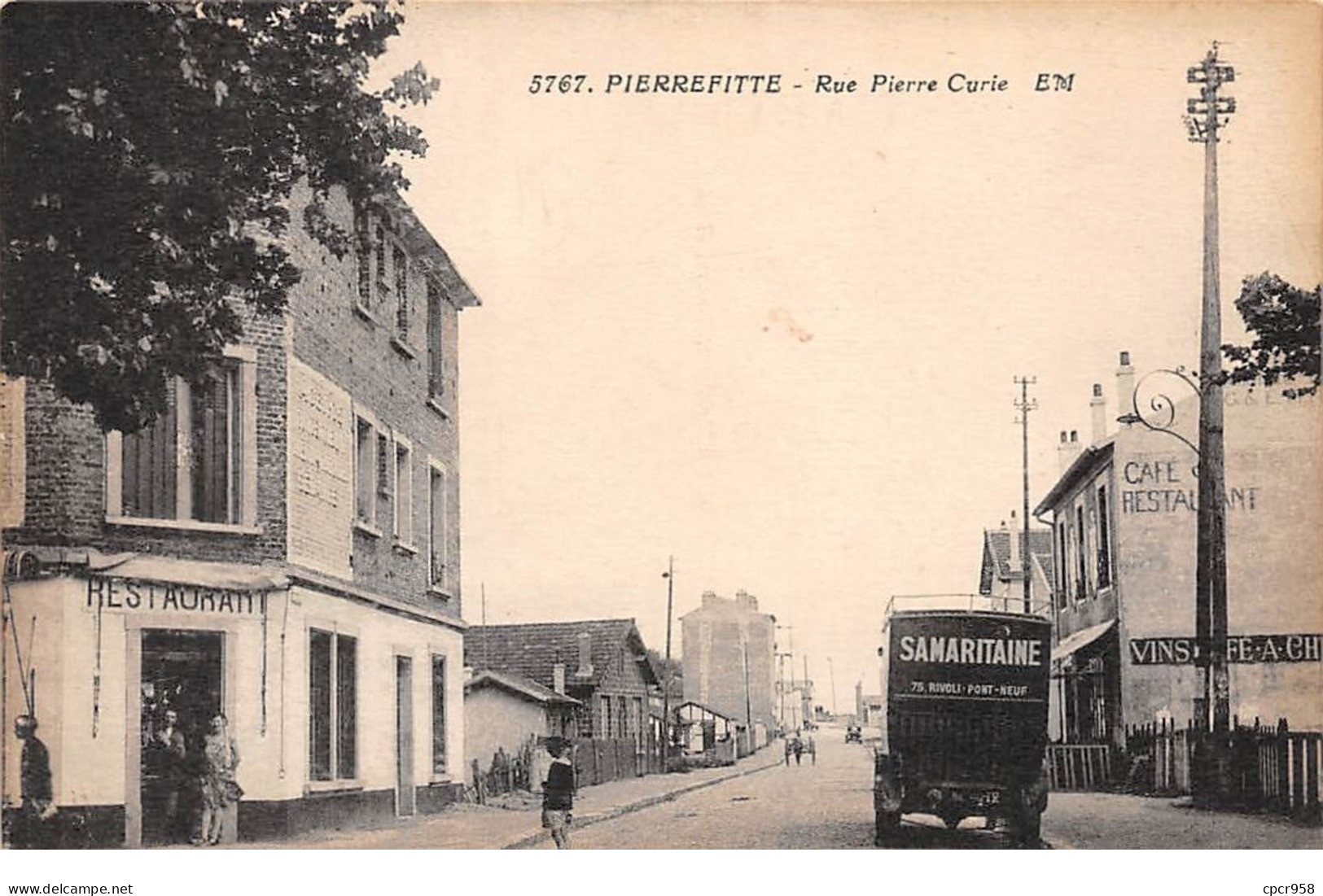 93 .n°  107955  .  Pierrefitte Sur Seine . Restaurant .autobus .rue Pierre Curie . - Pierrefitte Sur Seine