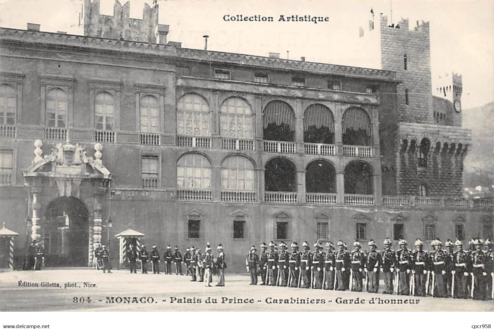 Monaco .n°  108096  . Palais Princier .carabiniers Et Garde D Honneur . - Palacio Del Príncipe