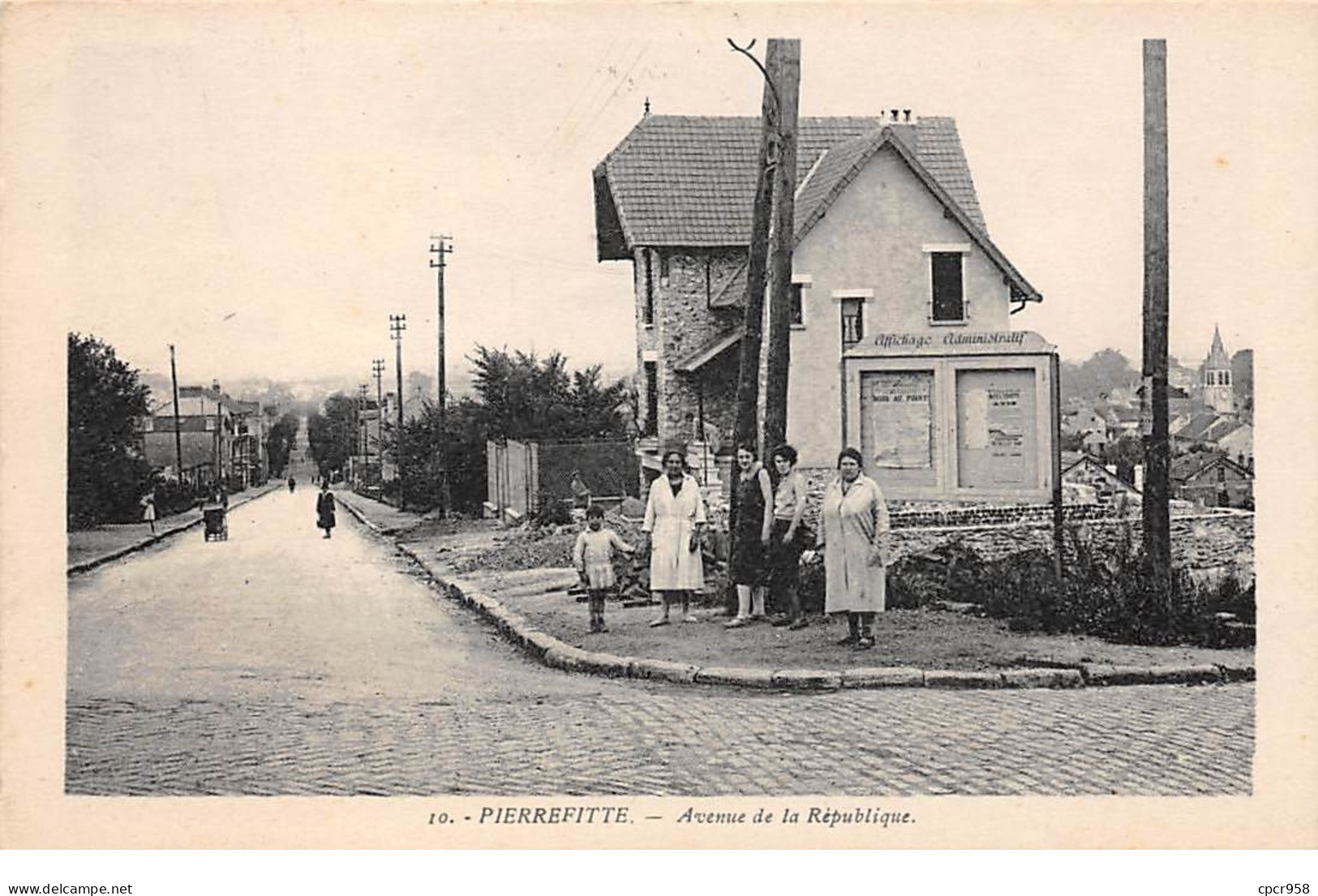 93 .n°  107948  .  Pierrefitte Sur Seine . Avenue De La Republique  . - Pierrefitte Sur Seine