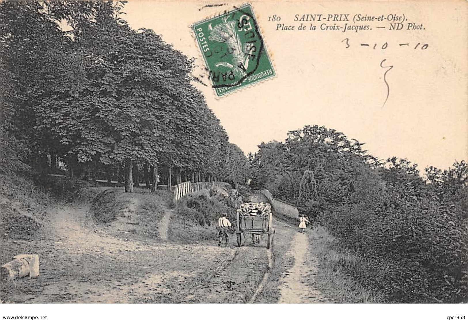 95 .n°  108029  . Saint Prix . Attelage .place De La Croix Jacques . - Saint-Prix