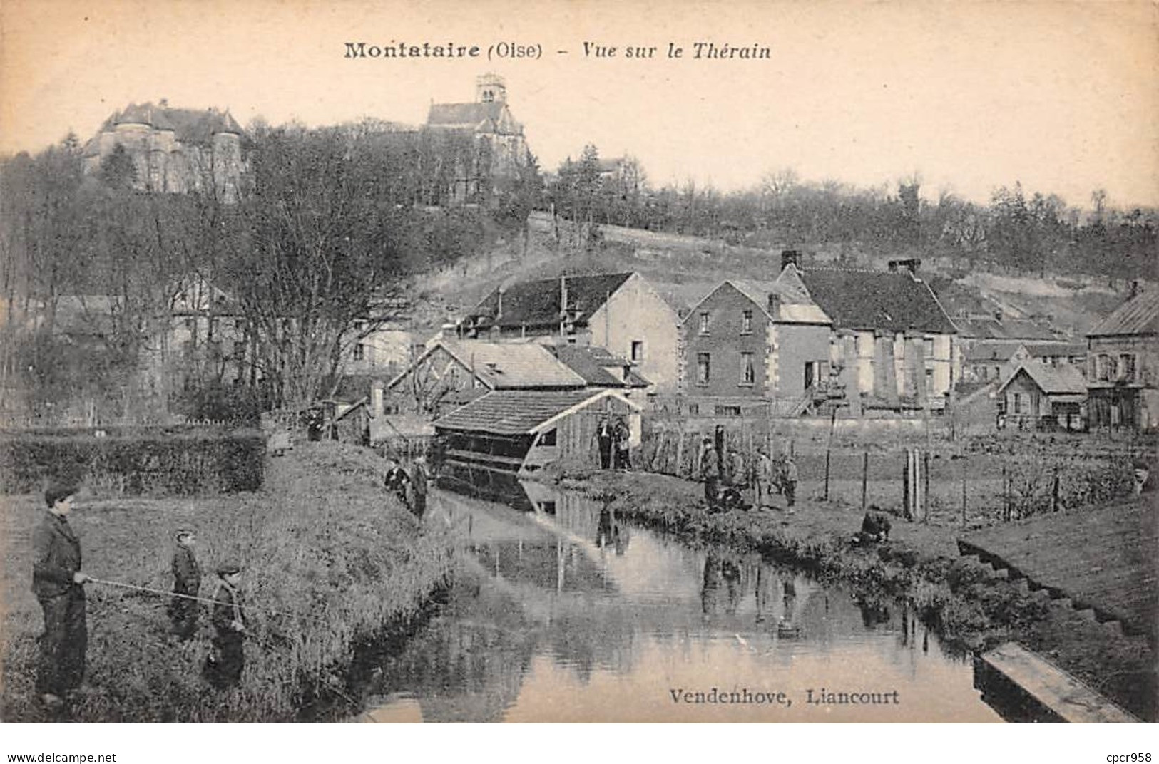 60  .n°  107558  . Montataire .peche .vue Sur Le Therain . - Montataire