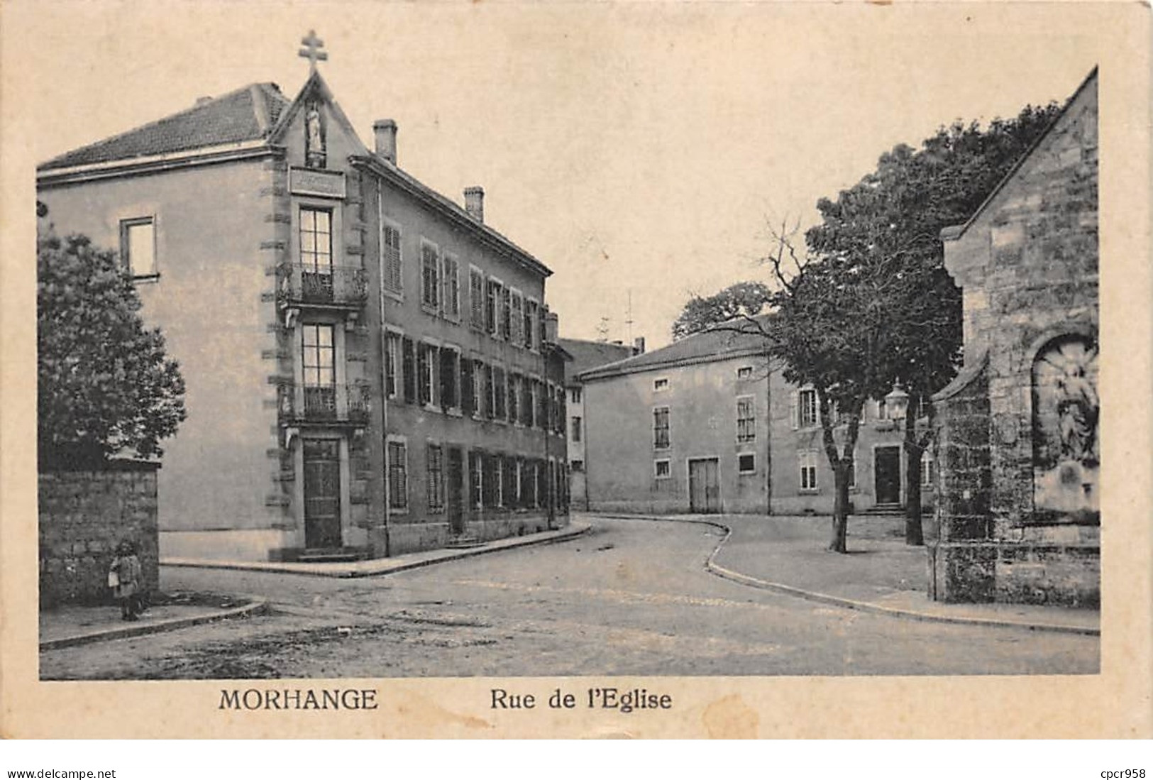 57 . N°106224 . Morhange .rue De L Eglise . - Morhange