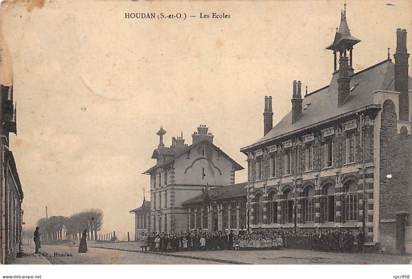 78  .n°  107759 . Houdan . Les Ecoles .vue Generale . - Houdan