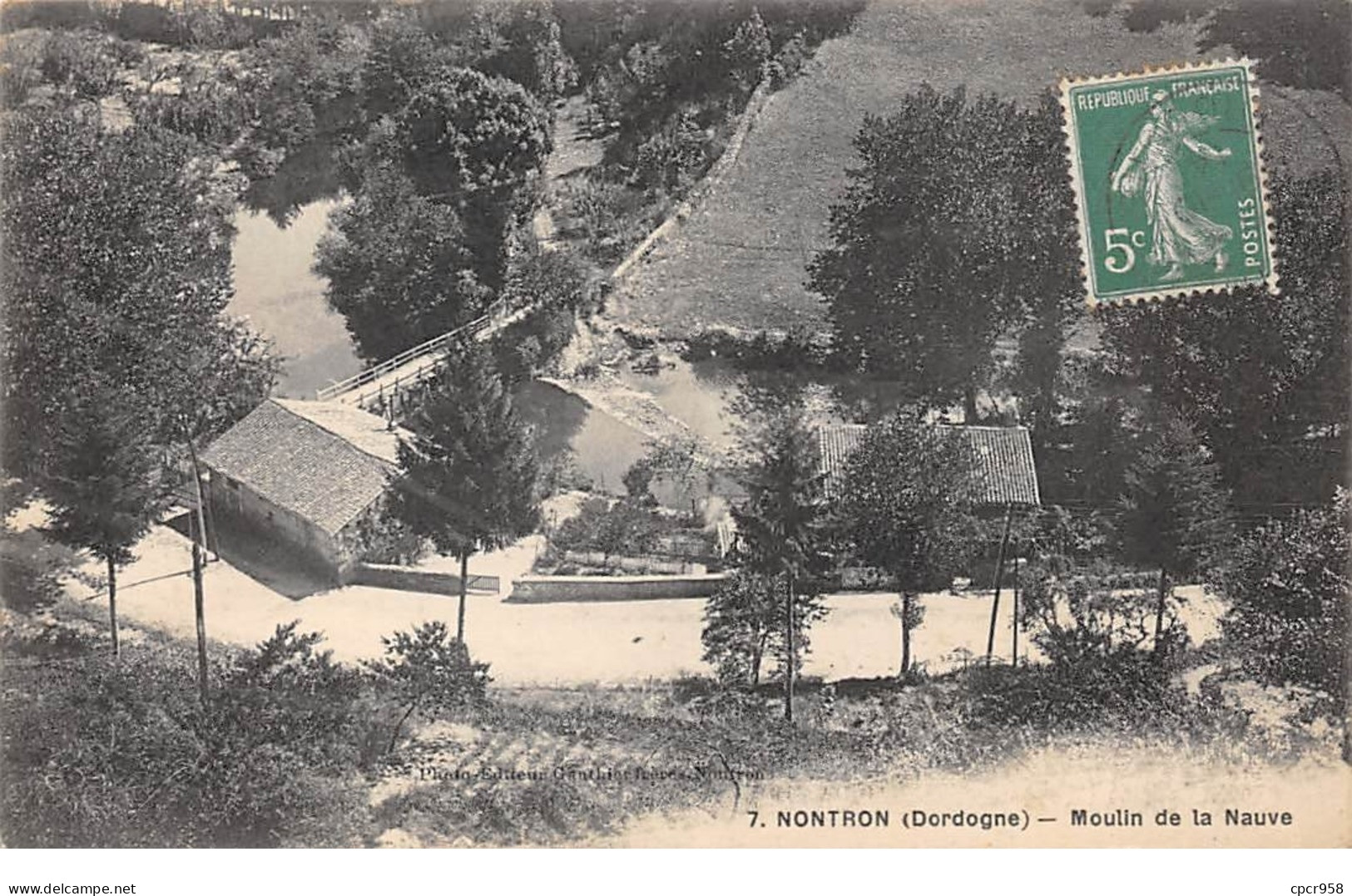 24 . N°105888 . Nontron .moulin De La Nauve .vue D Ensemble . - Nontron