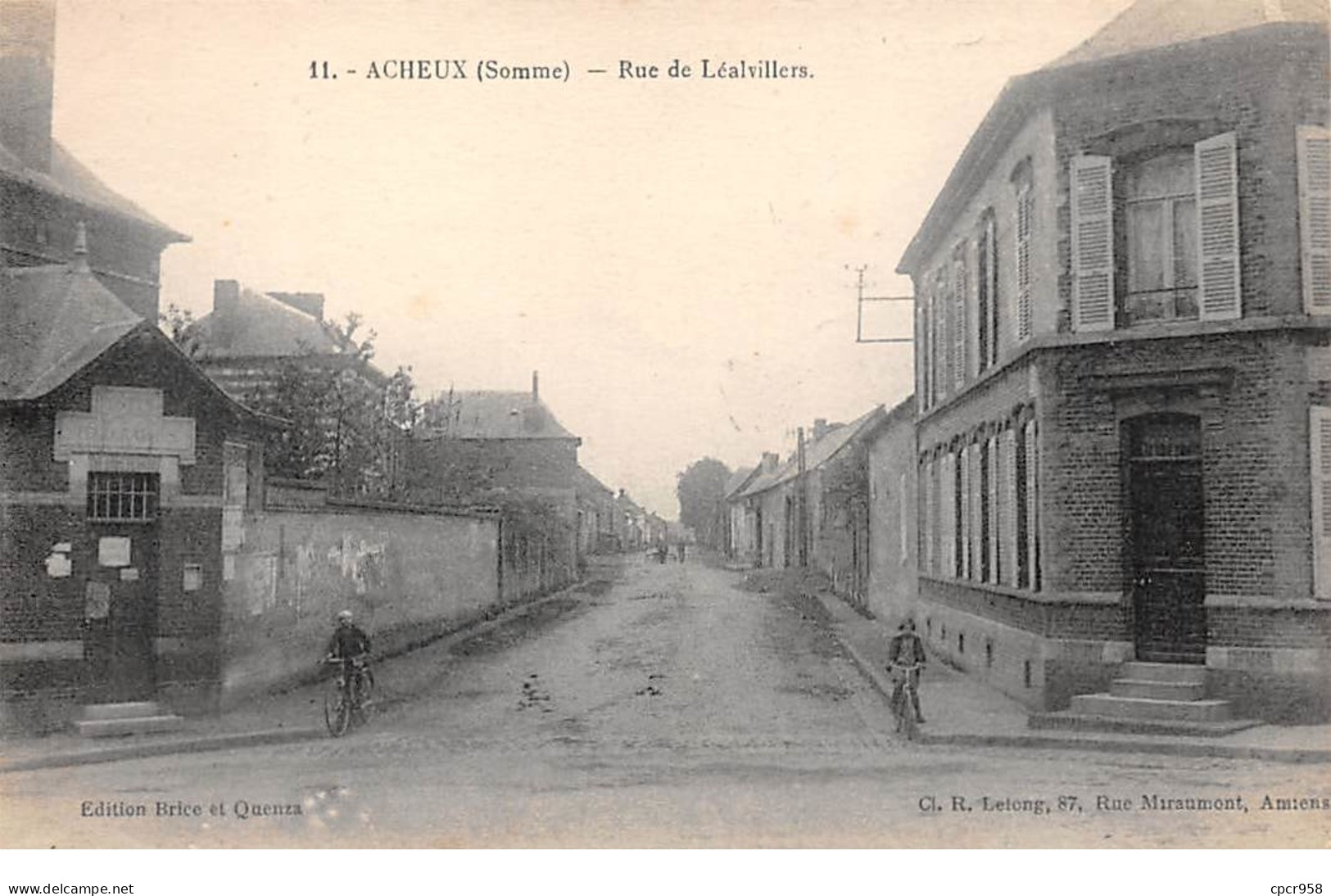 80 .n° 108965 .  Acheux En Amienois .rue De Lealvilliers . - Acheux En Amienois