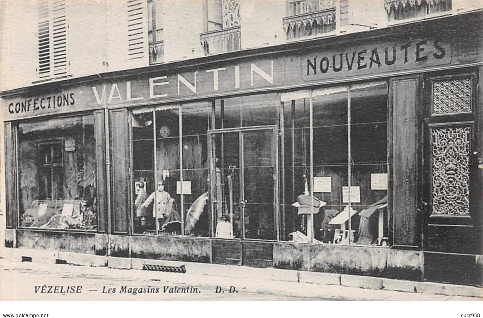 Commerce - N°64210 - VEZELISE - Les Magasins Valentin - Devanture Magasin De Confection - Geschäfte