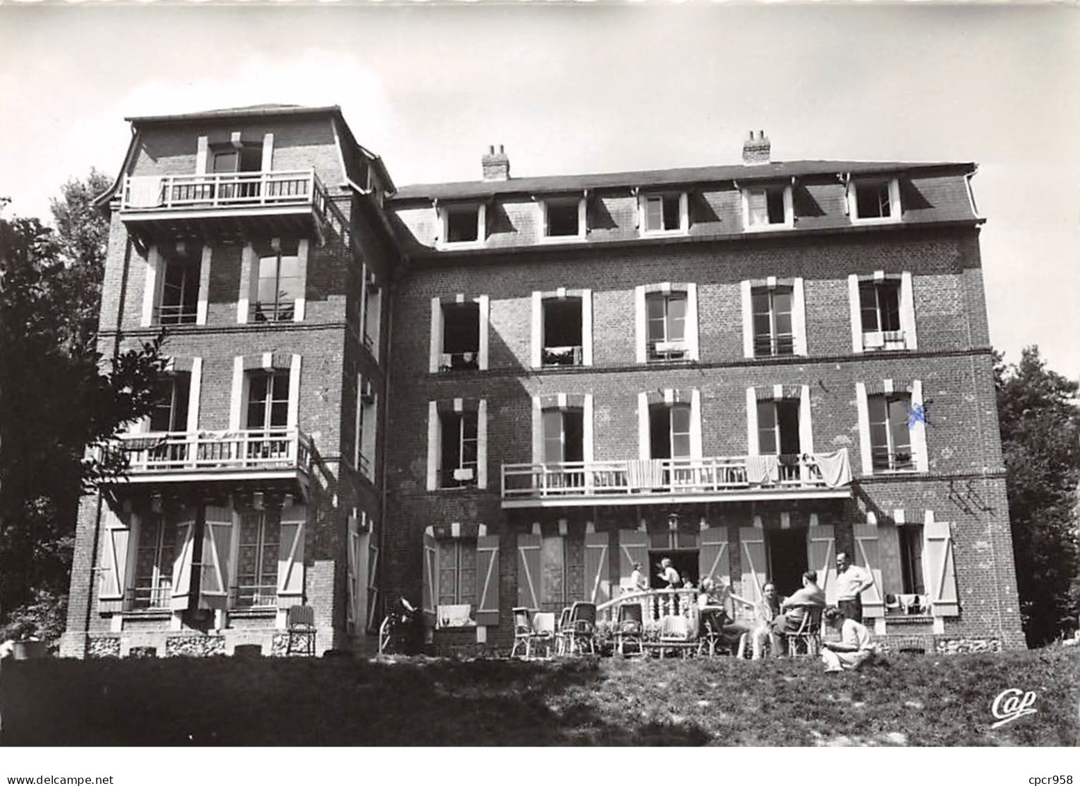 76 .n° 204925.berneval Sur Mer.hotel.cpsm - 15 X 10.5 Cm - Berneval