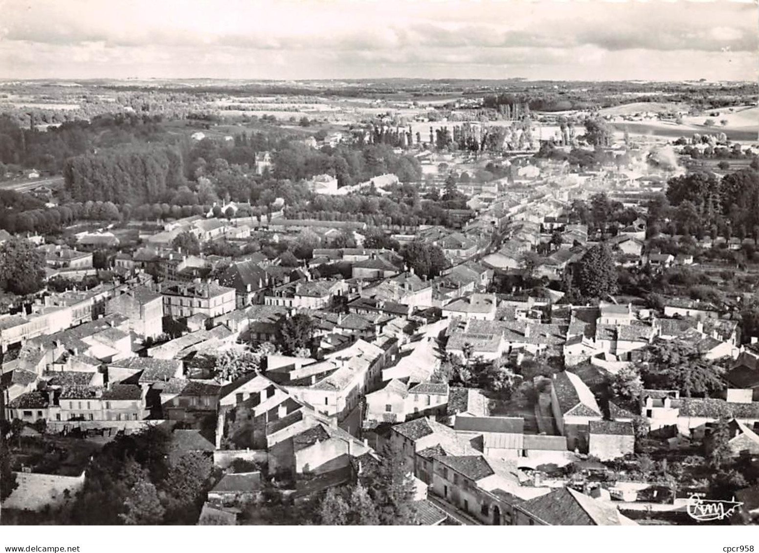 16 .n° 204224.chateauneuf.vue Générale Aérienne. Cpsm - 15 X 10.5 Cm - Chateauneuf Sur Charente