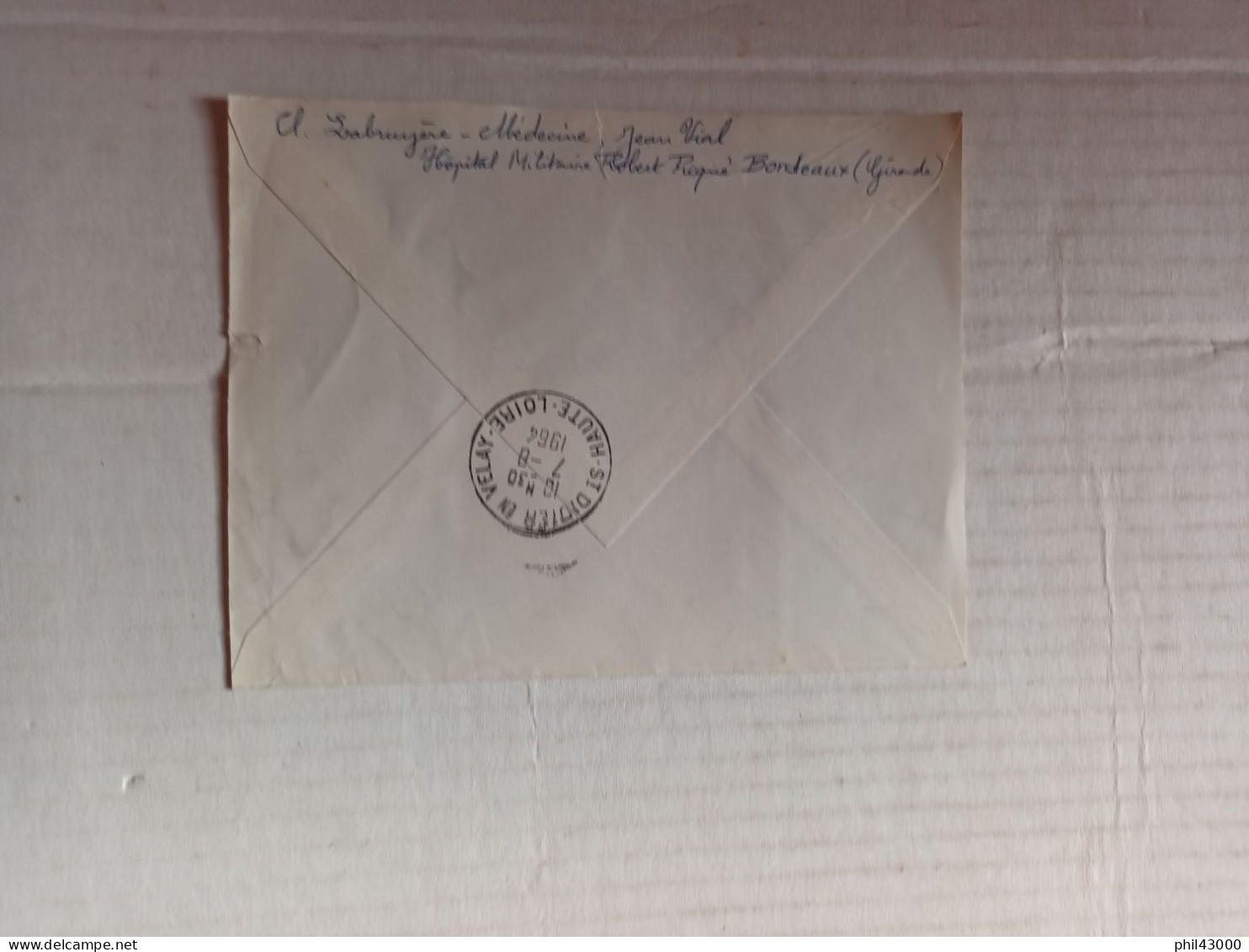 CACHET MILITAIRE SUR ENVELOPPE BORDEAUX HOPITAL MILITAIRE ROBERT PICQUE N° 241 LE VAGUEMESTRE - Documenti