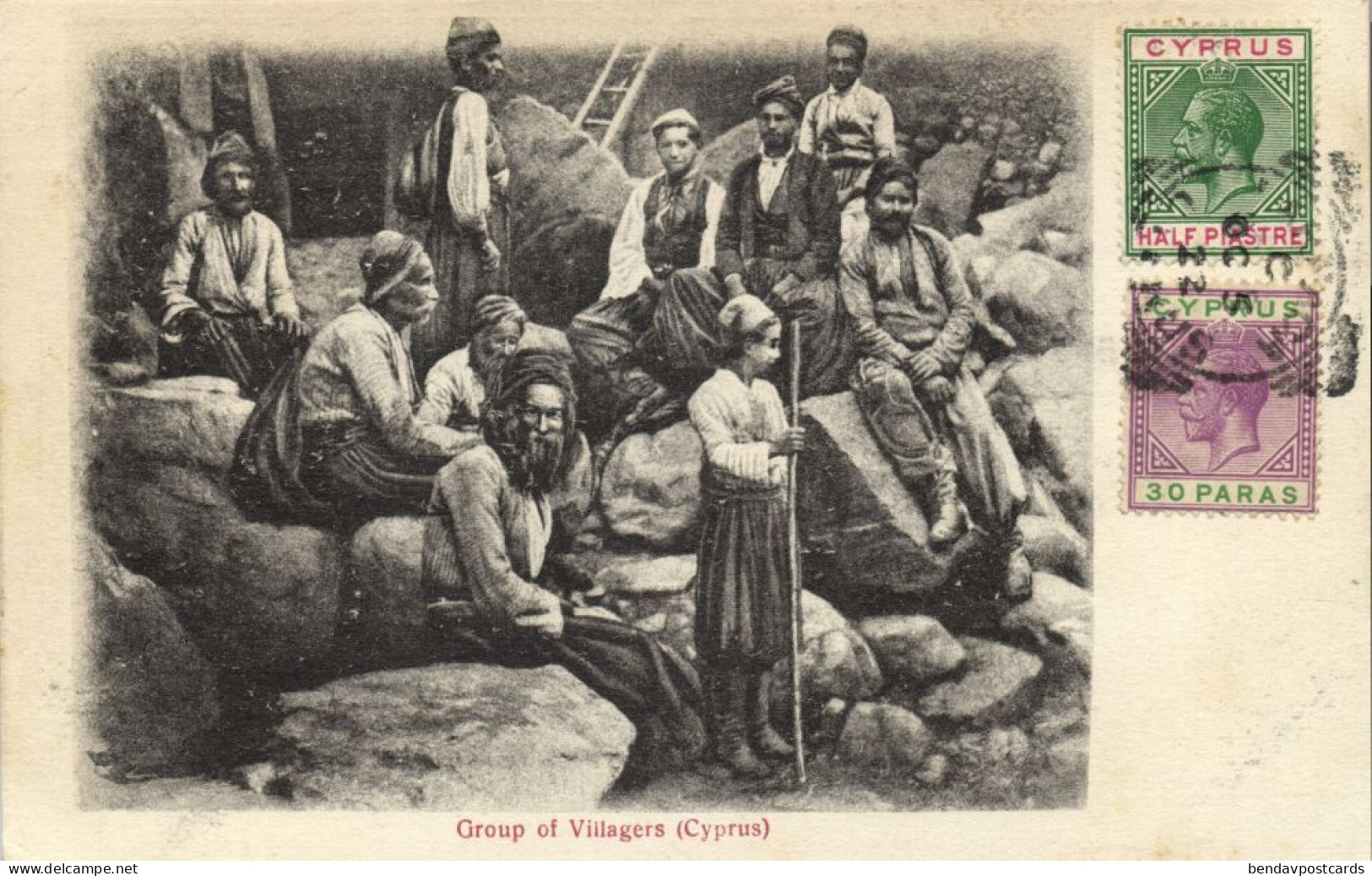 Cyprus, Group Of Villagers (1922) Postcard - Cyprus