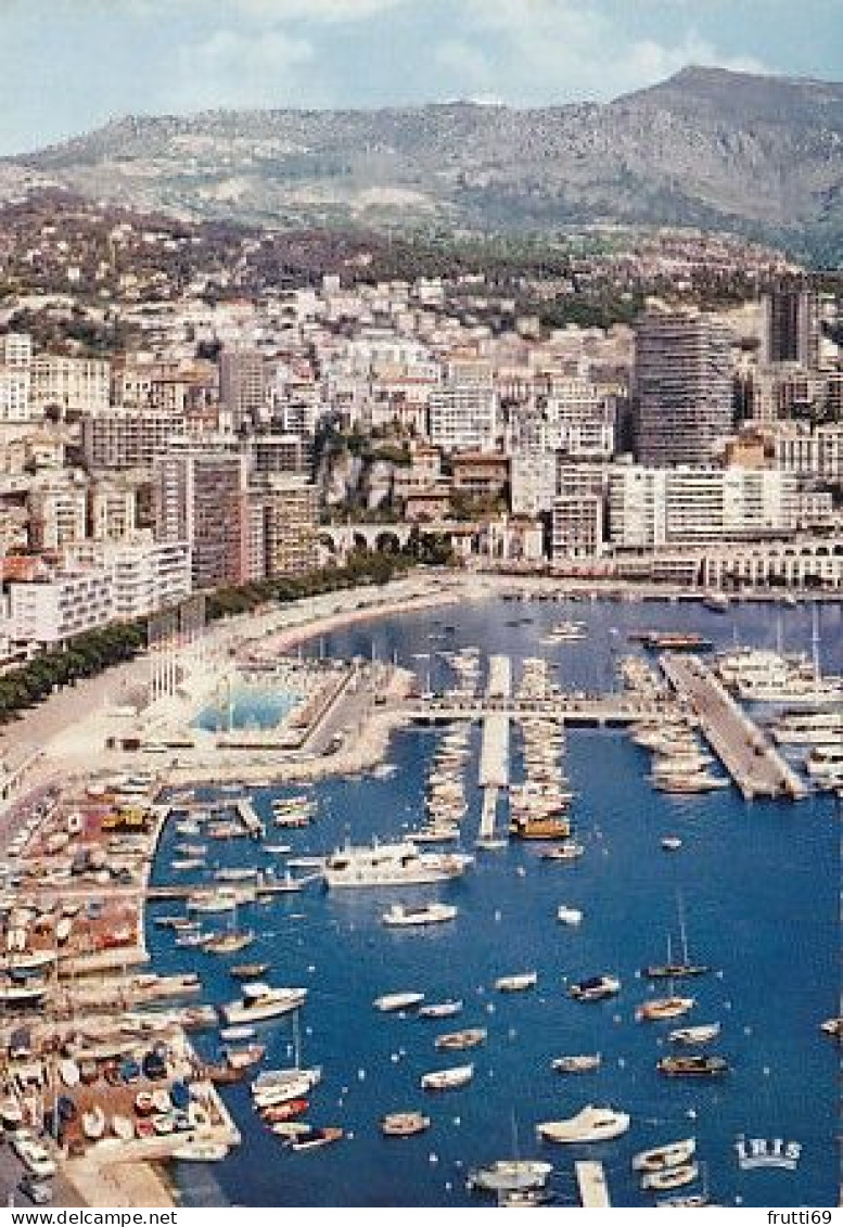 AK 212549 MONACO -  Le Port  ... - Panoramische Zichten, Meerdere Zichten