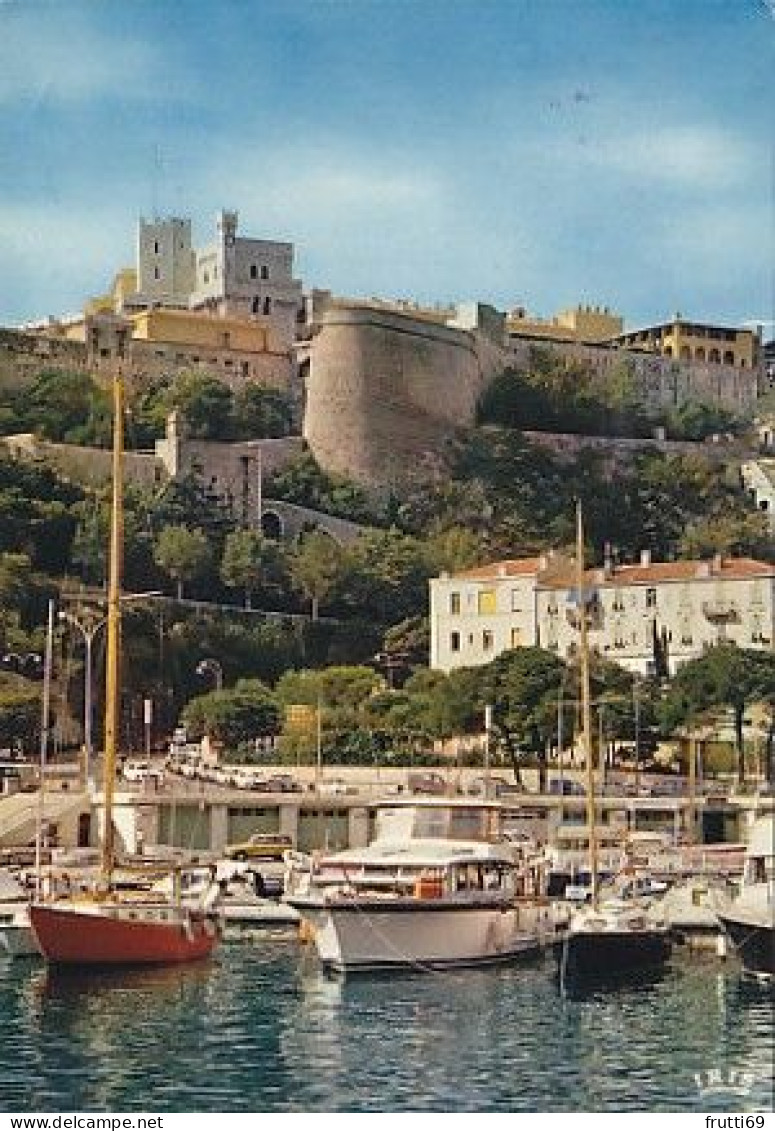 AK 212550 MONACO -  Sur Le Rocher, Le Palais Du Prince - Vue Du Port - Mehransichten, Panoramakarten