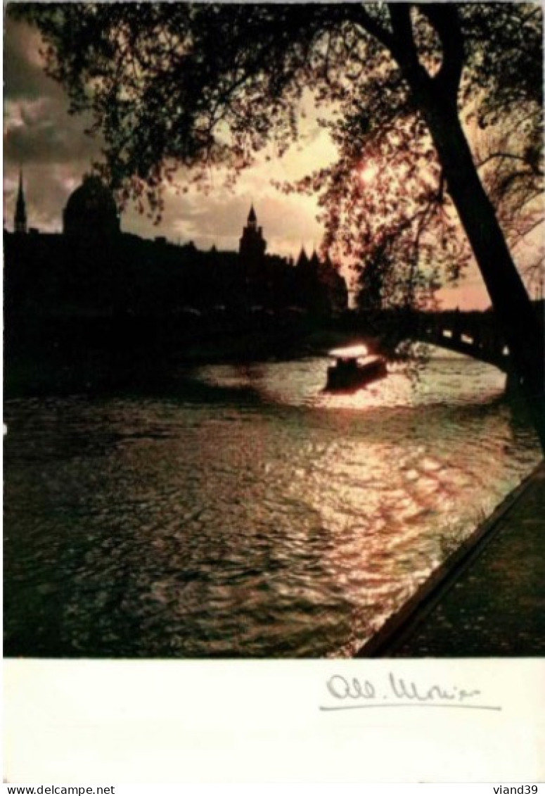 PARIS. -  Romantisme De La Seine. -  Photo D'Albert Monier. ( Conciergerie ) - La Seine Et Ses Bords