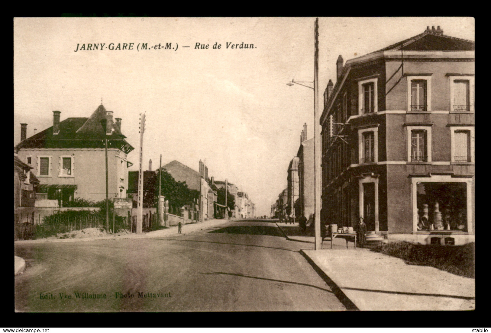 54 - JARNY-GARE - RUE DE VERDUN - Jarny