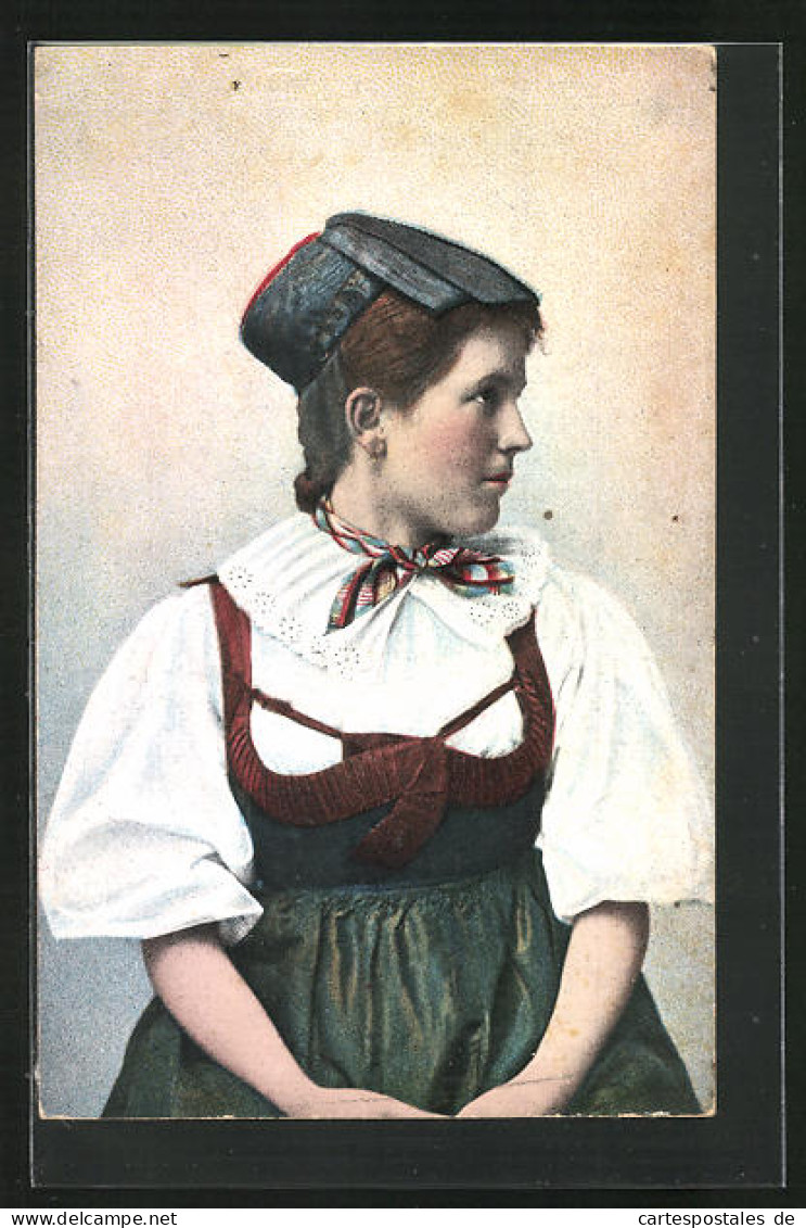 AK Fräulein In Schwarzwälder Tracht Im Profil  - Costumi