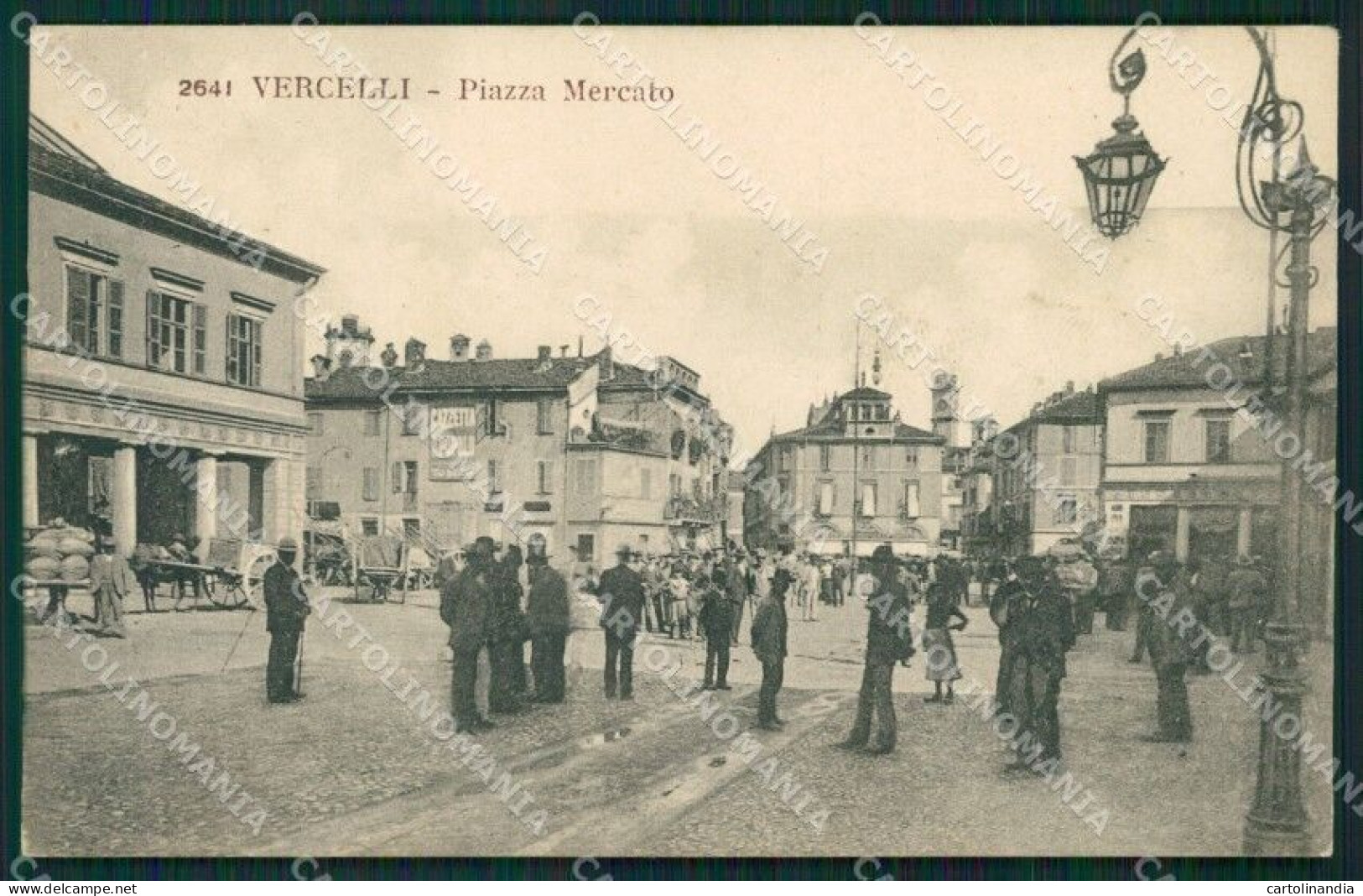 Vercelli Città Mercato Cartolina QZ2264 - Vercelli