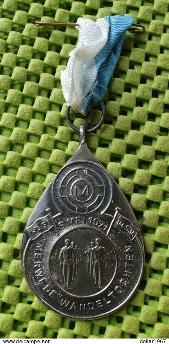 Medaile   :   W.s.v. Hagi Merwede Wandeltochten 8- Mei 1971-  Original Foto  !!  Medallion  Dutch - Other & Unclassified