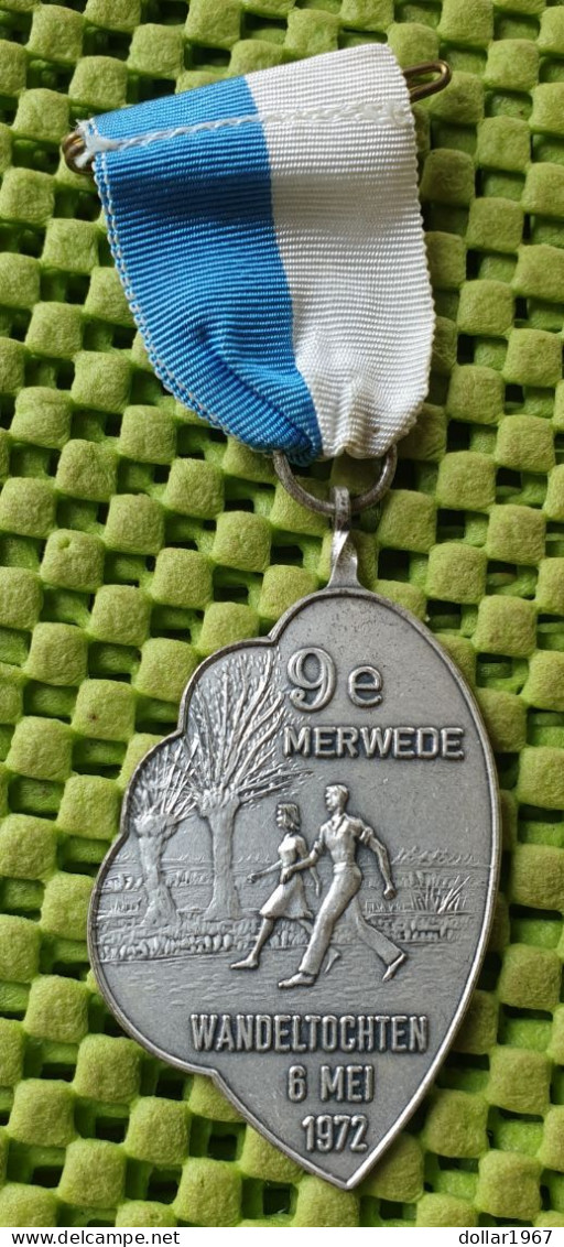 Medaile   :   9e. Merwede Wandeltochten ( Hagi ) 6-mei 1972  -  Original Foto  !!  Medallion  Dutch - Otros & Sin Clasificación