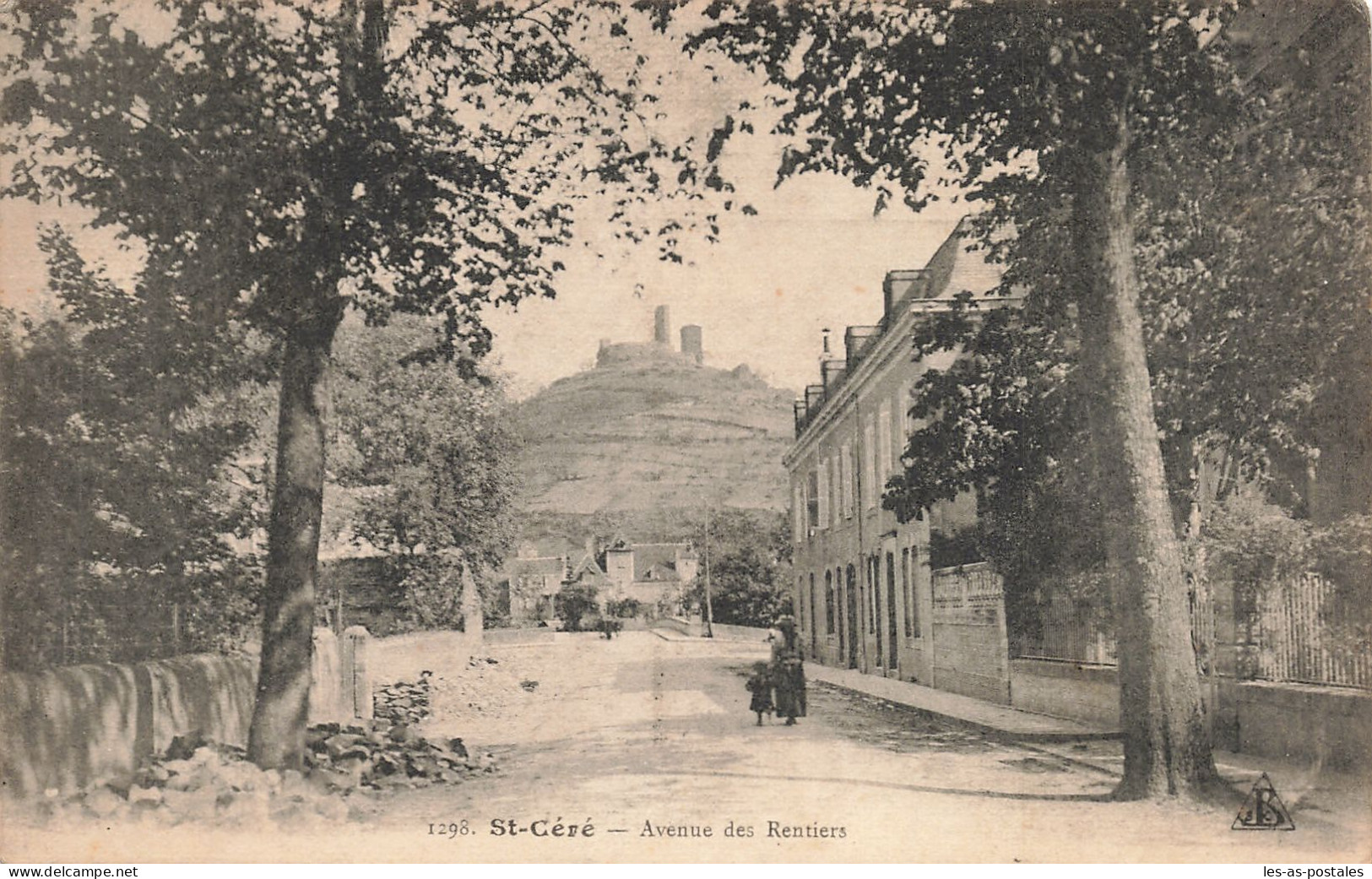 46 SAINT CERE AVENUE DES RENTIERS - Saint-Céré