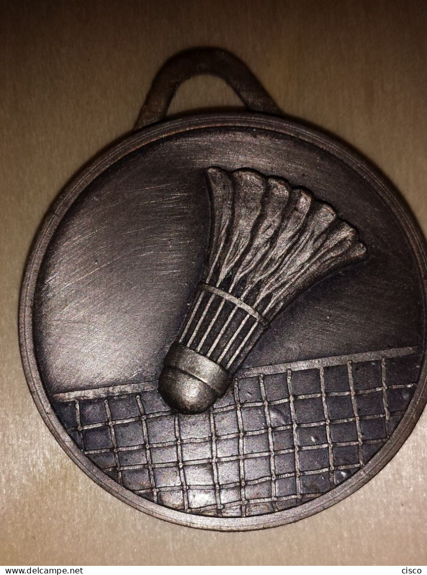 BELGIQUE  3 Médailles Souvenir BADMINTON - Plume D'or 92 - Unternehmen