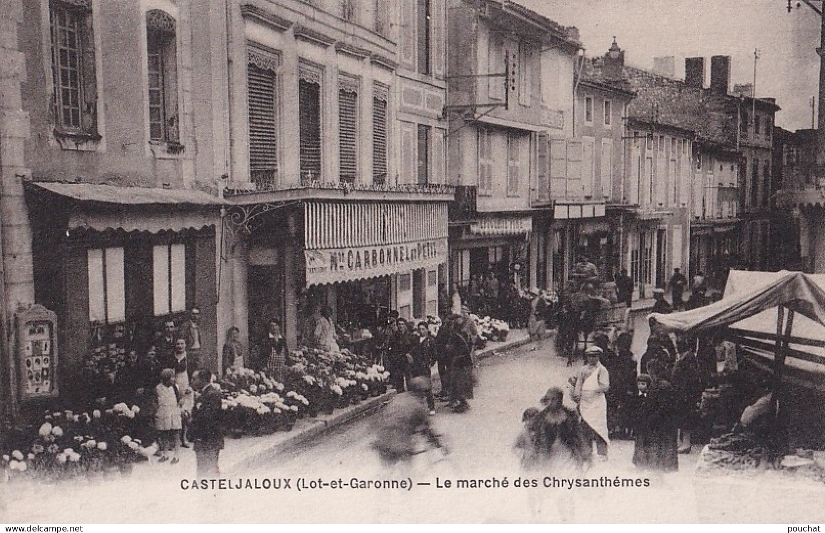 R12-47) CASTELJALOUX - LE MARCHE DES  CHRYSANTHEMES  - ( 2 SCANS ) - Casteljaloux
