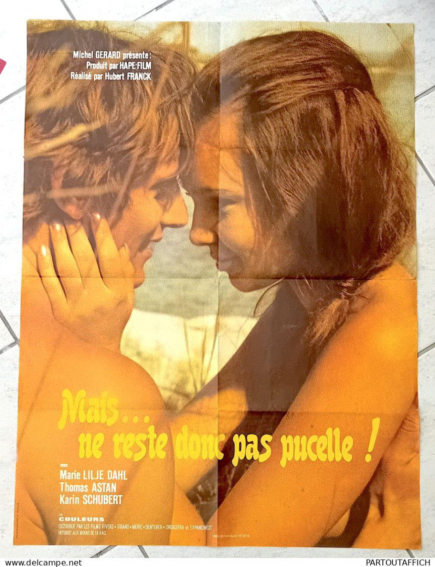 Affiche Orig Ciné MAIS NE RESTE DONC PAS PUCELLE ! 3 Cornered Bed 60x80 1969 Willst Du Ewig Jungfrau Bleiben? - Posters