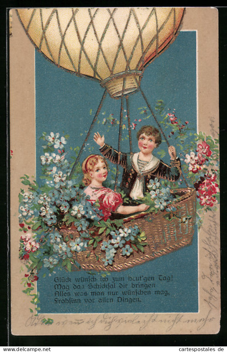 Präge-AK Zwei Kinder Mit Blumen Im Ballonkorb  - Luchtballon
