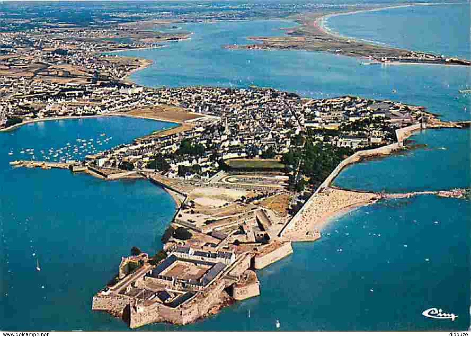 56 - Port Louis - Vue Générale Aérienne - La Citadelle - CPM - Voir Scans Recto-Verso - Port Louis