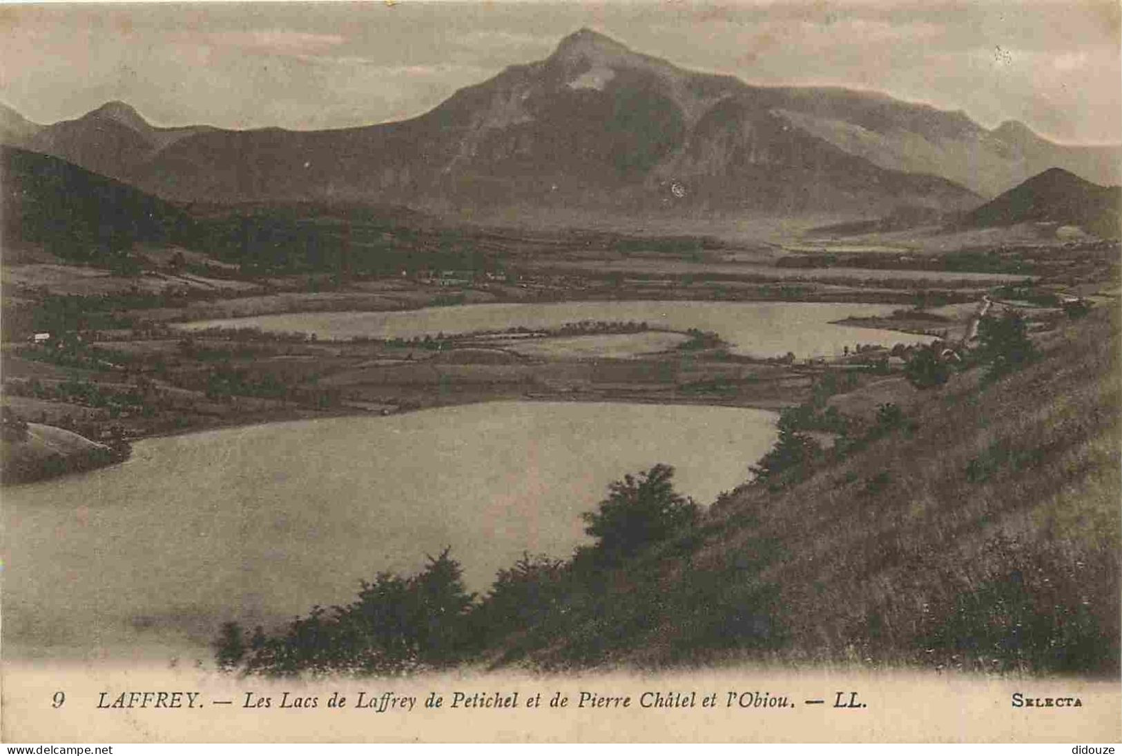 38 - Laffrey - Les Lacs De Laffrey De Petichel Et De Pierre Châtel Et L'Obiou - CPA - Voir Scans Recto-Verso - Laffrey