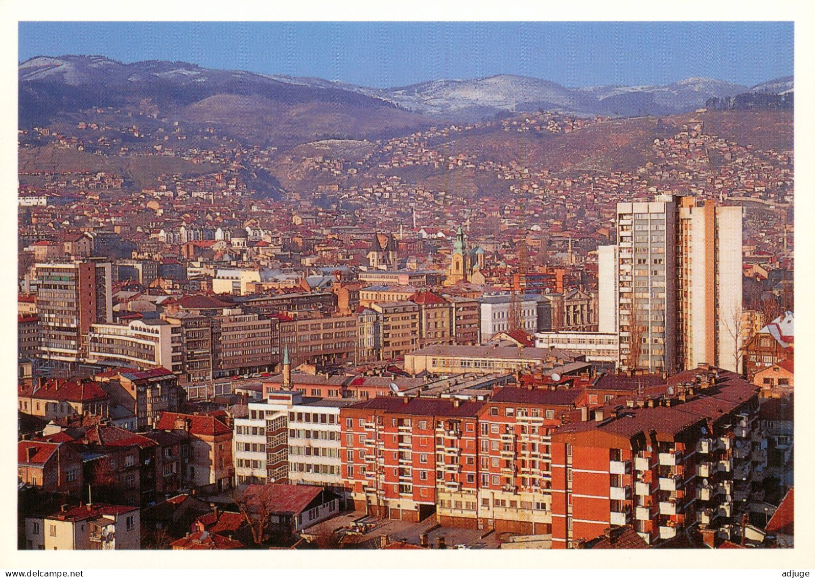 Guerre Bosnie-Herzegovine, SARAJEVO - Vue Du Centre De La Capitale ( Par L'EST)- Destructions Photo SFOR - Bosnia Erzegovina