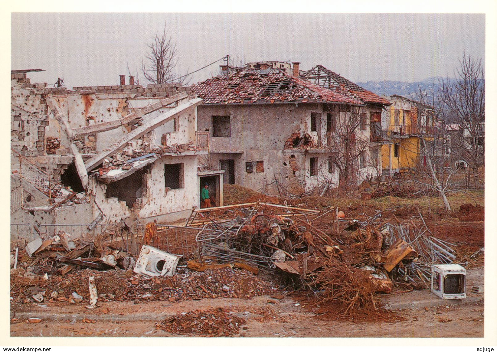 Guerre Bosnie-Herzegovine, SARAJEVO - FAubourgs Sud En Ruines Près D'ILIDZA - Destructions - (Photo SFOR) - Bosnia And Herzegovina