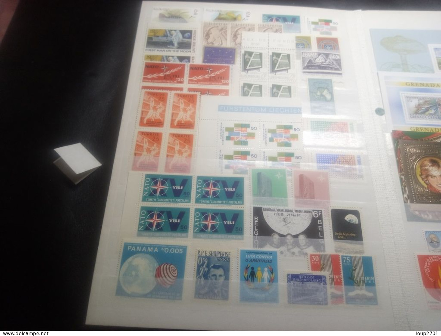 DM904 LOT FEUILLES MONDE TOUS NEUFS MNH A TRIER COTE++ DEPART 10€