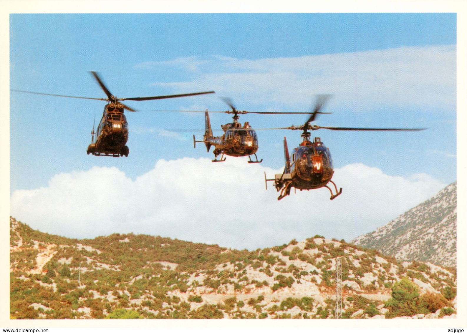 Guerre Bosnie-Herzegovine, Base De PLOCE - Deux Hélicoptères  "GAZELLES" Et Un "PUMA" ALAT - Opération Hermine - Bosnia And Herzegovina