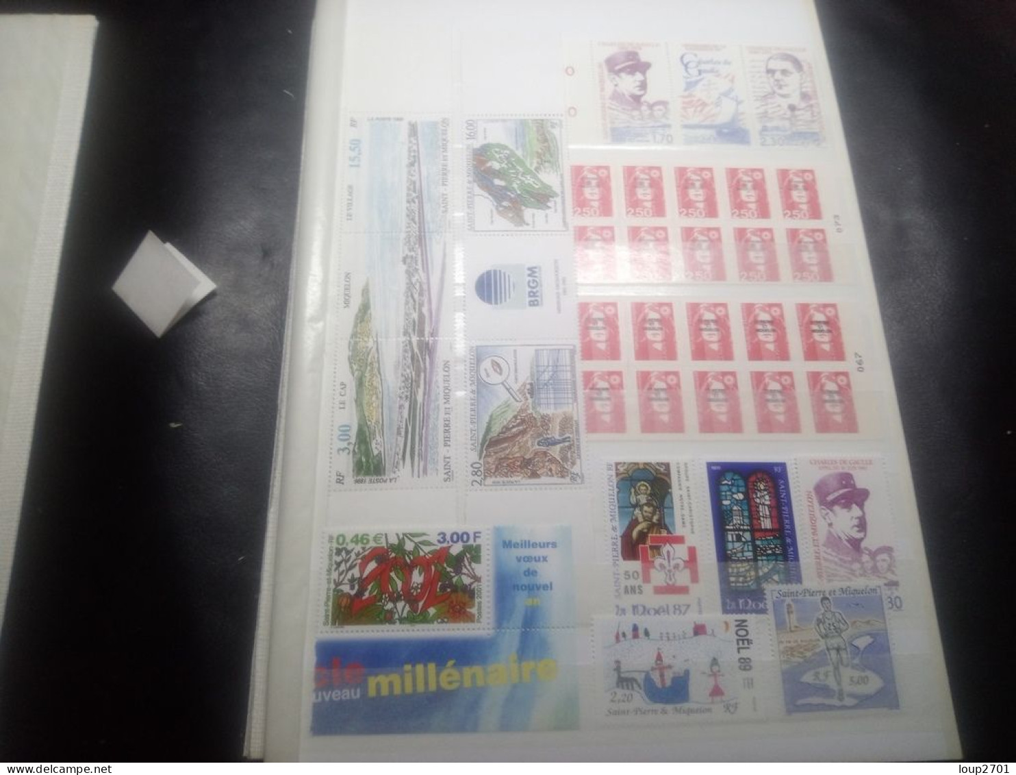 DM910 LOT FEUILLES SAINT PIERRE ET MIQUELON TOUS NEUFS MNH  A TRIER COTE++ DEPART 10€