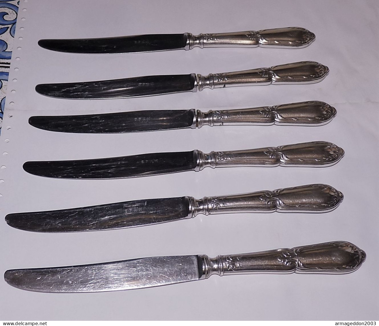 LOT DE 6 COUTEAUX ANCIENS EN METAL ARGENTE SFAM BE PROPRES - Silverware