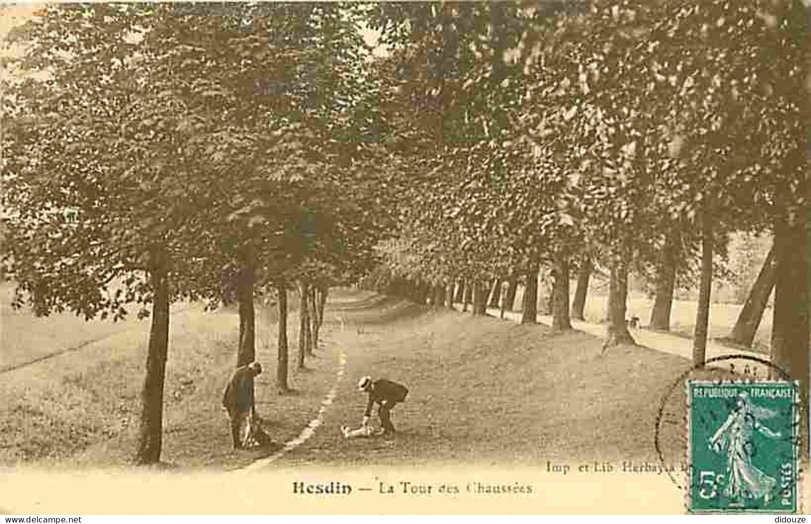 62 - Hesdin - La Tour Des Chaussées - Animée - Oblitération Ronde De 1910 - CPA - Voir Scans Recto-Verso - Hesdin