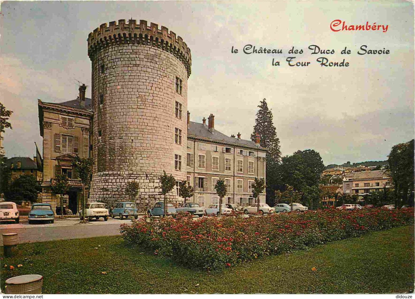 Automobiles - Chambéry - Le Château Des Ducs De Savoie - La Tour Ronde - 2CV - CPM - Voir Scans Recto-Verso - Voitures De Tourisme