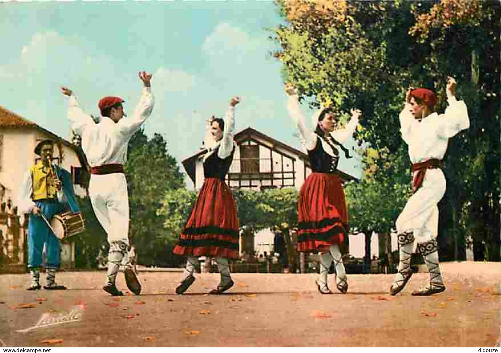 Folklore - Danses - Pays Basque - Ballets Basques - Fandando - Voir Scans Recto Verso - Danses