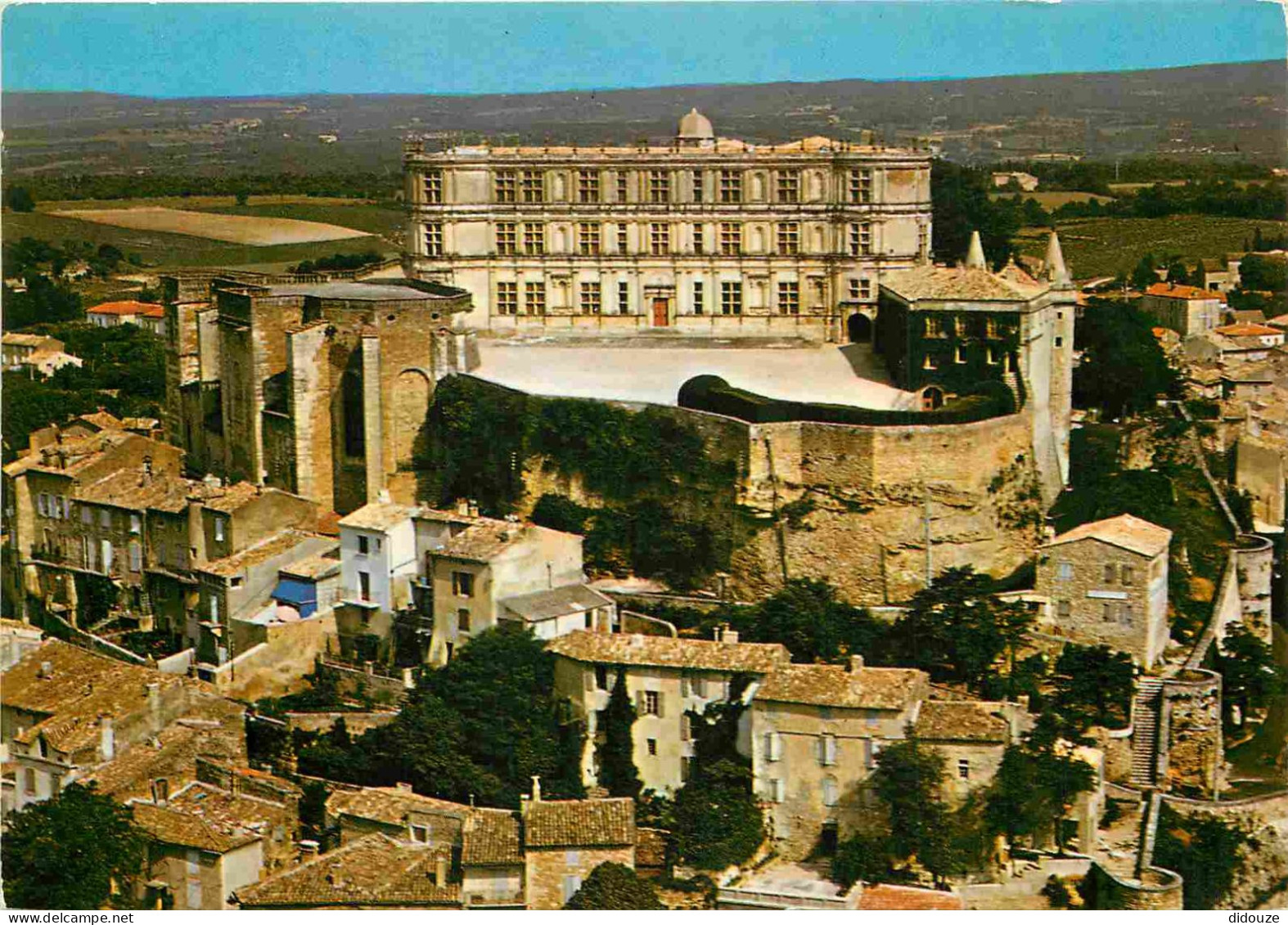 26 - Grignan - Le Château - CPM - Voir Scans Recto-Verso - Grignan