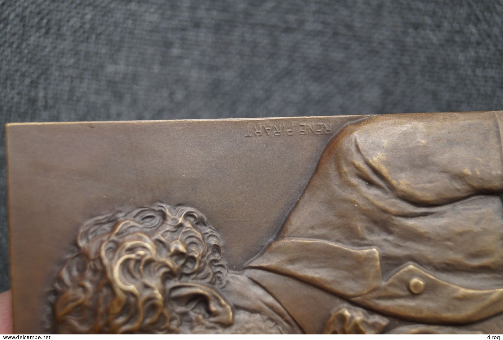 Ancien Bronze Signé René Pirart,école De Bijouterie à Bruxelle,Maître Louis Titz,70 Mm./50 Mm. - Bronzi