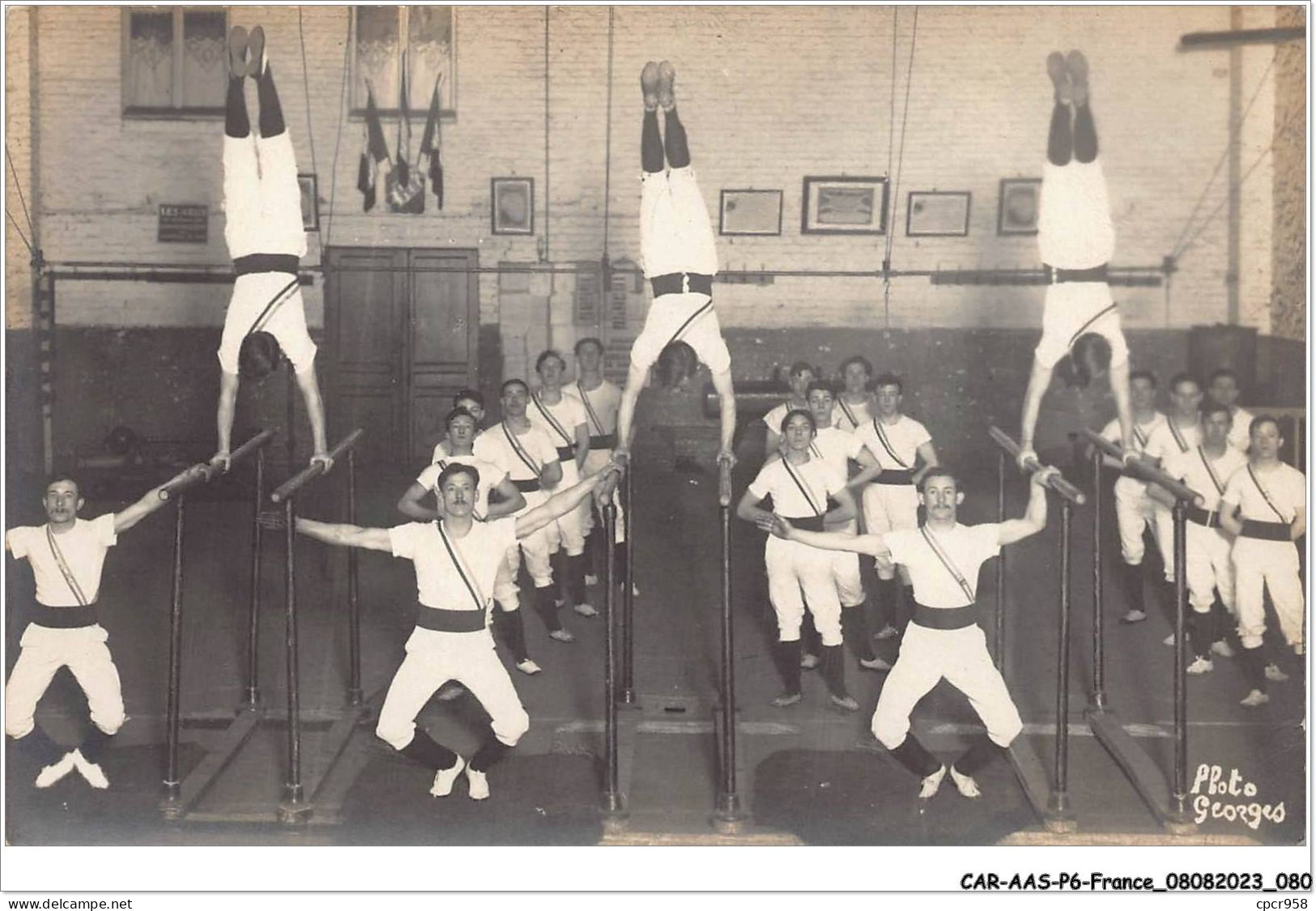 CAR-AASP6-0463 - FRANCE - CARTE PHOTO - A IDENTIFIER - PHOTO DE GYMNASTES - Photos