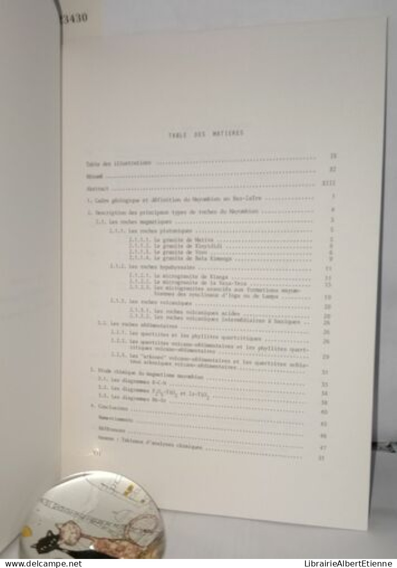 Étude Pétrochimique Du Mayumbien Au Bas-Zaïre : Une Séquence Colcano-plutonique Acide Précambrienne - Archeologie