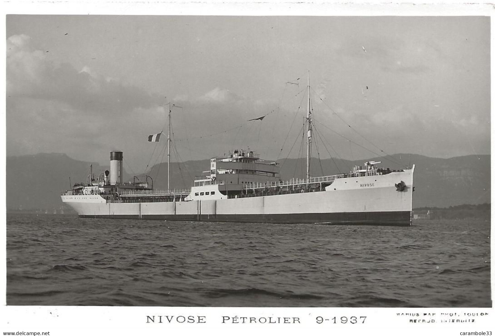 CPA  Bateau NIVOSE    PETROLER 9-1937    Non  Circulée  (1373) - Petroleros